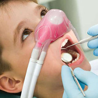 Лечение зубов детям в седации (закись азота)
